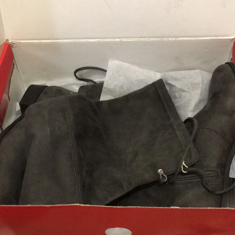 Shalisa Guess Knee High Boots - Picture 5 of 12